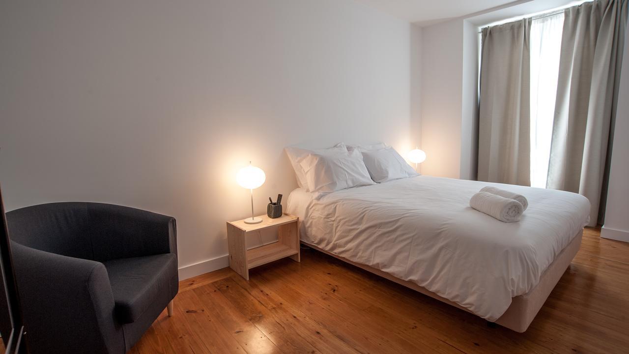 Gs Chiado Boutique Studios & Suites Lisbon Bagian luar foto