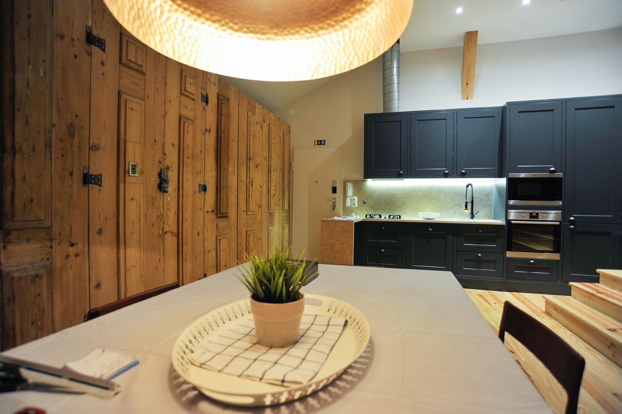 Gs Chiado Boutique Studios & Suites Lisbon Bagian luar foto