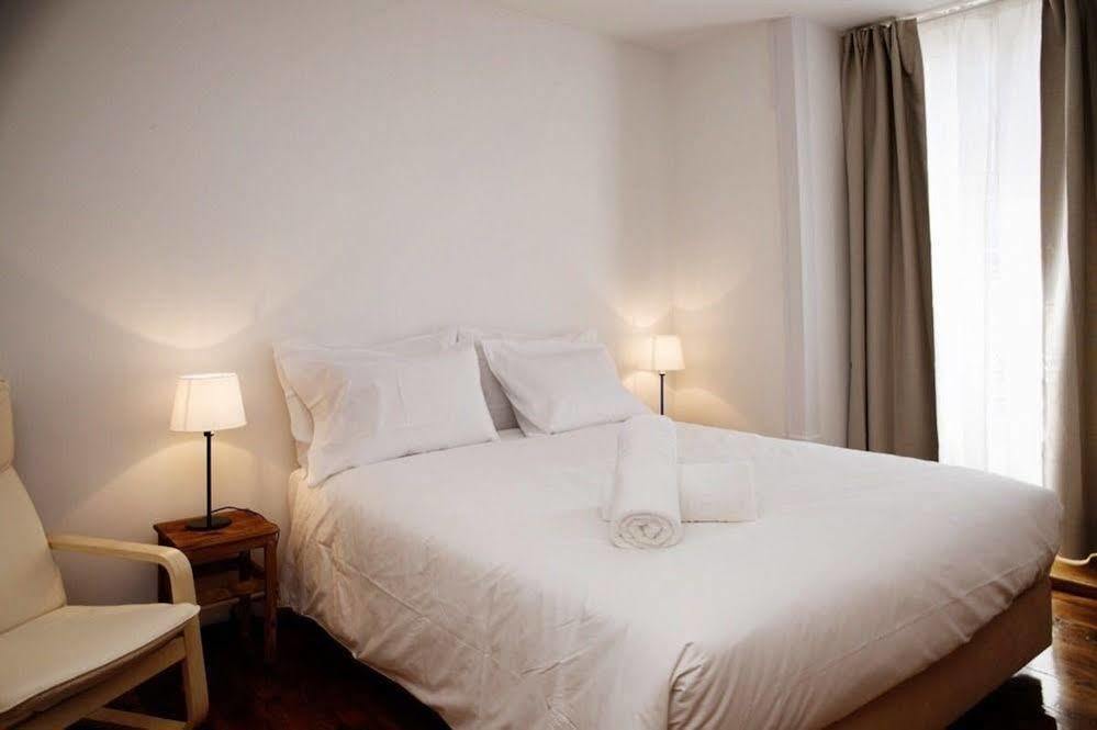 Gs Chiado Boutique Studios & Suites Lisbon Bagian luar foto