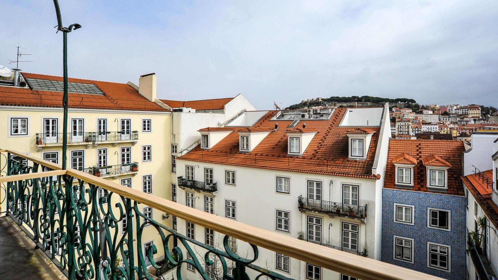 Gs Chiado Boutique Studios & Suites Lisbon Bagian luar foto